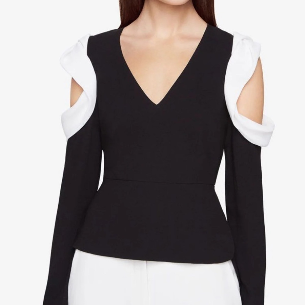 BCBGMAXAZRIA Off the Shoulder Top XS